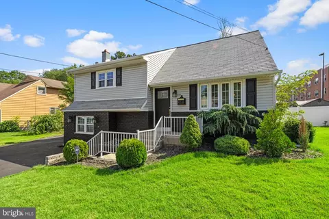 Exterior - 505 Spruce Ave, Pitman, NJ 08071 photo 2 of 6