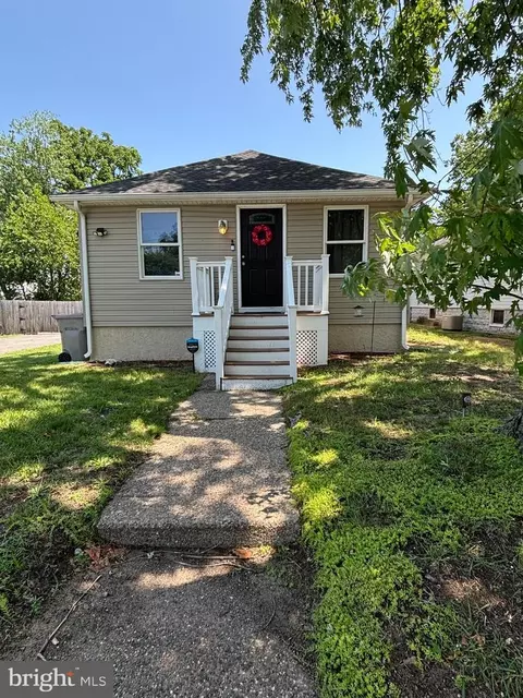 1217 Berkley Rd, Paulsboro, NJ 08066