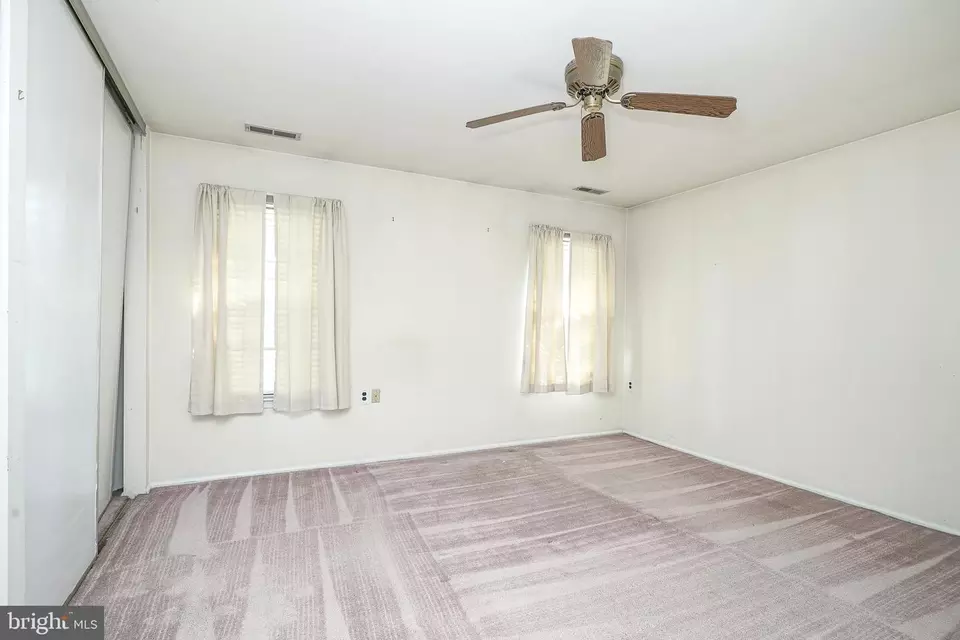 Bedroom - 144 Lakebridge Dr, Deptford, NJ 08096 photo 2 of 4