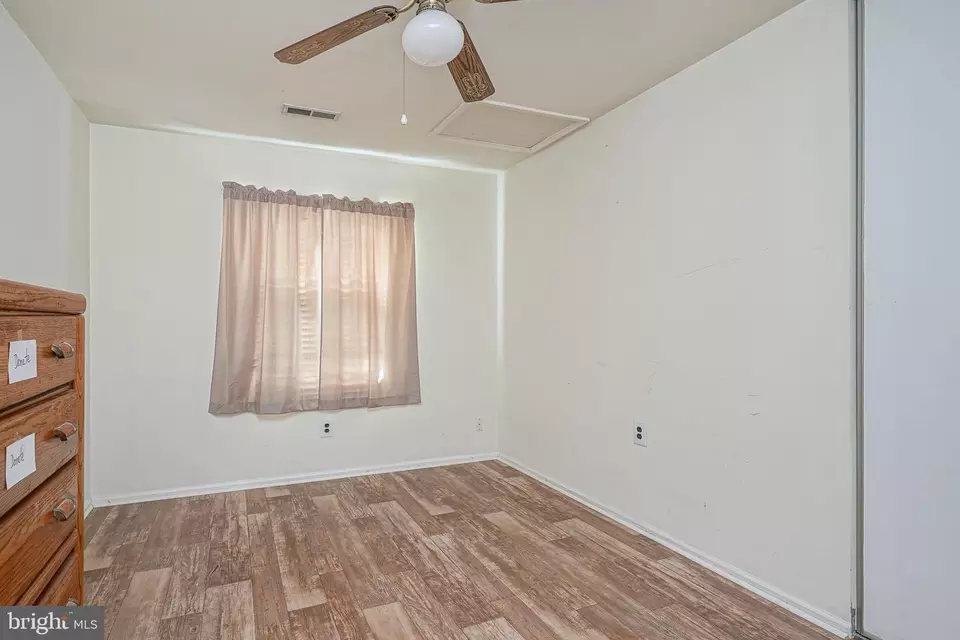 Bedroom - 144 Lakebridge Dr, Deptford, NJ 08096 photo 3 of 4