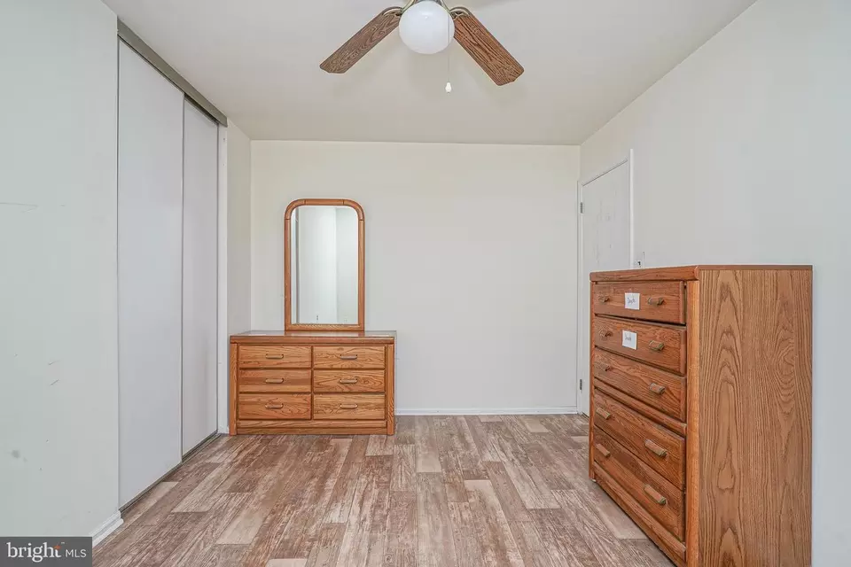 Bedroom - 144 Lakebridge Dr, Deptford, NJ 08096 photo 4 of 4
