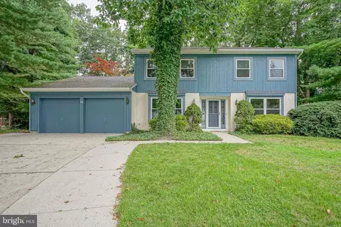 16 Elizabeth Ct, Sewell, NJ 08080