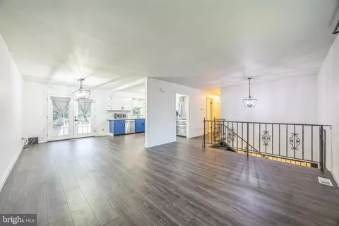 139 E Wolfert Station Rd, Mickleton, NJ 08056 photo 4