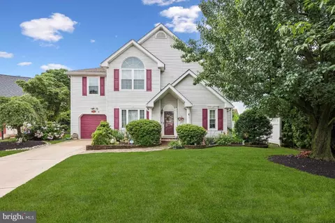 505 Dover Cir, Glassboro, NJ 08028