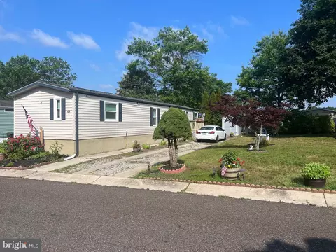 68 Bobolink Ave, Mantua, NJ 08051
