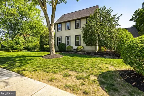24 Sturbridge Ave, Deptford, NJ 08096