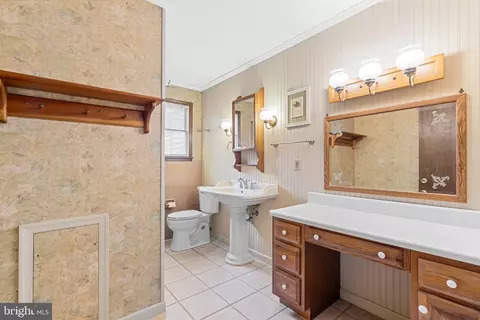 Bath - 14 Euclid Ave, Pitman, NJ 08071 photo 2 of 3