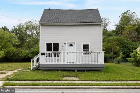 119 S Academy St, Glassboro, NJ 08028