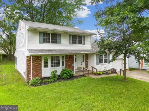 108 Linden Ave, Woodbury Heights, NJ 08097