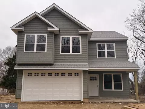 1447 S Mallard St, Clayton, NJ 08312