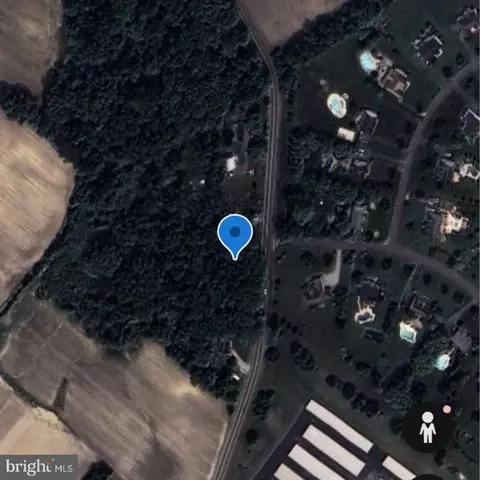 465 Tomlin Station Rd, Mullica Hill, NJ 08062