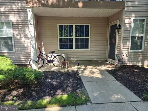 67 Crestmont Dr, Mantua, NJ 08051