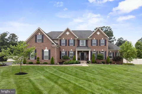 307 Salarno Ct, Mullica Hill, NJ 08062