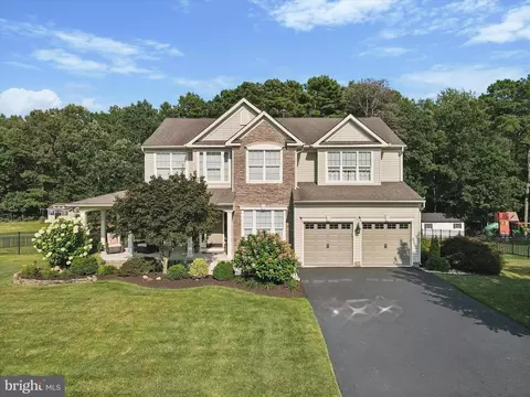 304 Danville Dr, Williamstown, NJ 08094