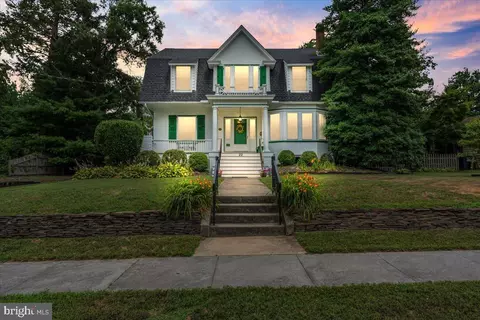 22 N Davis St, Woodbury, NJ 08096