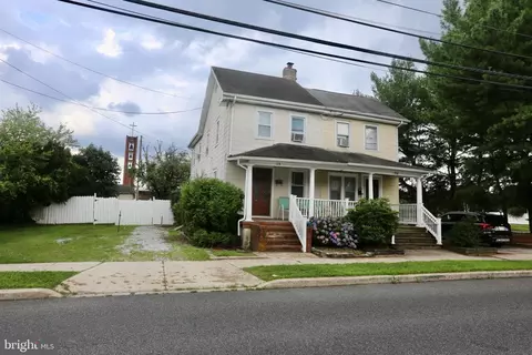 114 Ellis St, Glassboro, NJ 08028
