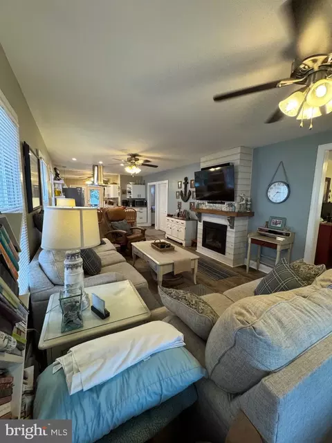 Living - 416 Wesley Ave, Pitman, NJ 08071 photo 1 of 4
