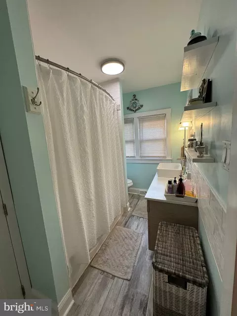 Bath - 416 Wesley Ave, Pitman, NJ 08071 photo 5 of 5