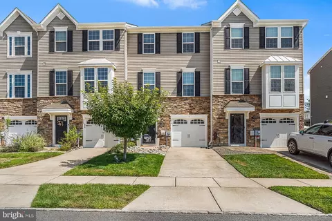 130 Meridian Ln, Sewell, NJ 08080