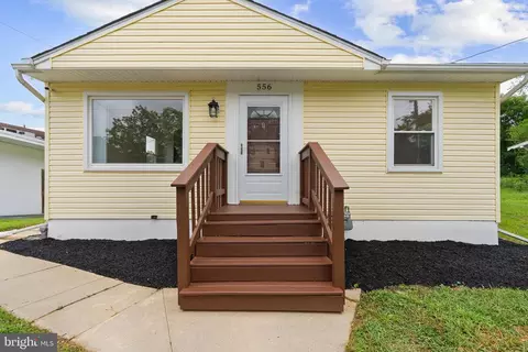 556 S Delsea Dr, Clayton, NJ 08312