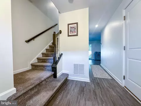305 Pinnacle Pl, Sewell, NJ 08080 photo 4