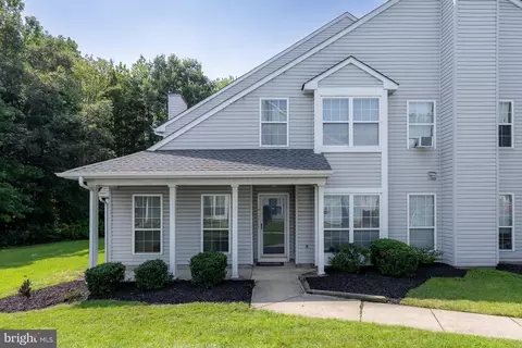 92 Ginger Dr, West Deptford, NJ 08086