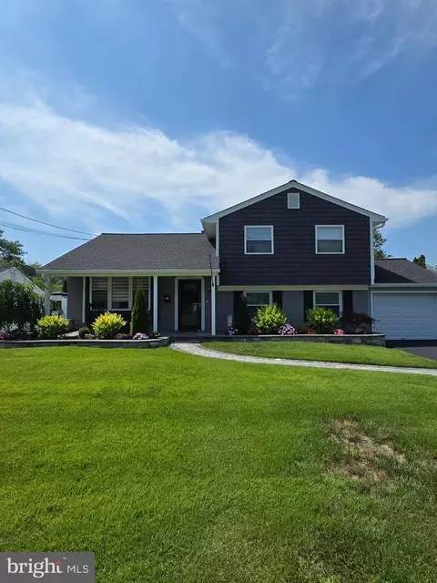 131 Whitman, Blackwood, NJ 08012