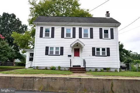 110 Franklin St, Swedesboro, NJ 08085