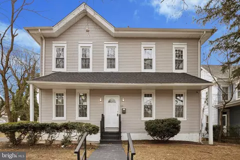 135 High St, Woodbury, NJ 08096