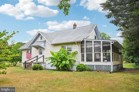 333 E Weymouth Rd, Vineland, NJ 08360