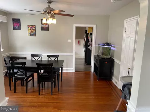 Dining - 32 Linden Ave, Pitman, NJ 08071 photo 1 of 2