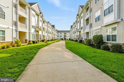 122 Lionheart Ln, Thorofare, NJ 08086