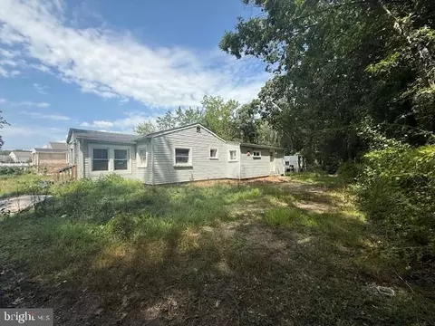 728 Prince Ave, Williamstown, NJ 08094