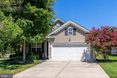 1 Hylton Rd, Woolwich Township, NJ 08085