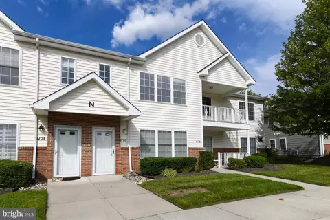 76 N N Pristine Pl, Sewell, NJ 08080