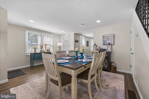 Dining - 103 9th Ave, Pitman, NJ 08071 photo 3 of 3