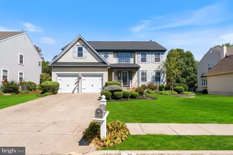 10 Alton Way, Sewell, NJ 08080
