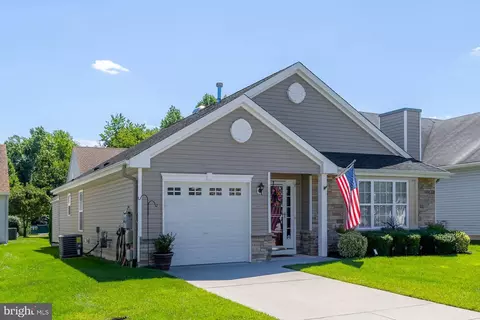 Exterior - 532 Key West Dr, Williamstown, NJ 08094 photo 2 of 3