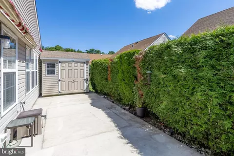 Exterior - 532 Key West Dr, Williamstown, NJ 08094 photo 3 of 3