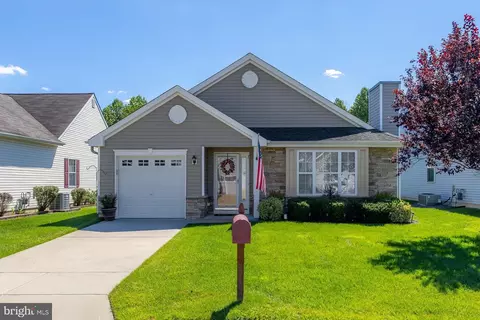 532 Key West Dr, Williamstown, NJ 08094