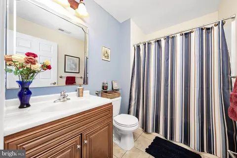 Bath - 532 Key West Dr, Williamstown, NJ 08094 photo 2 of 2