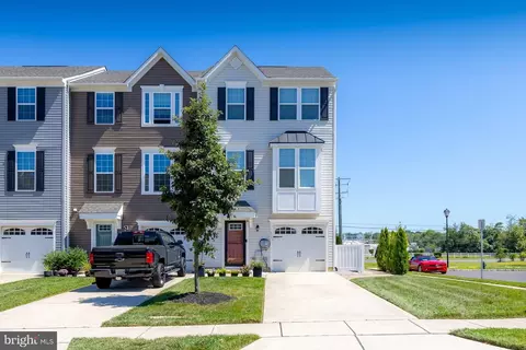 613 Sammy St, Woolwich Township, NJ 08085