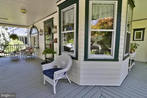 141 Crafton Ave, Pitman, NJ 08071