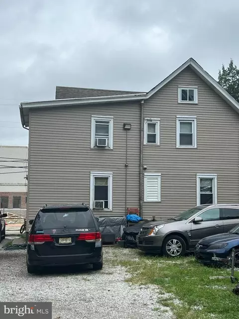 520 S Main St, Williamstown, NJ 08094