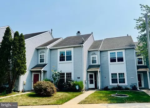 444 Longfellow Dr, Williamstown, NJ 08094