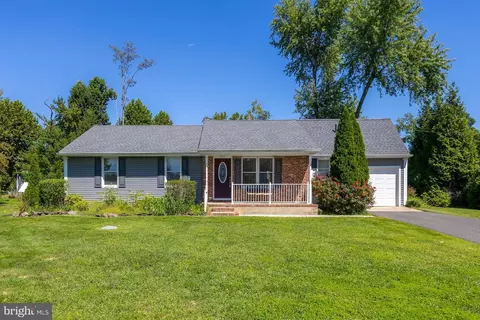 123 Clems Run, Mullica Hill, NJ 08062