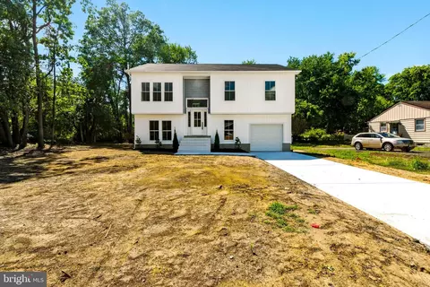 1983 Little Riv, Woodbury, NJ 08096