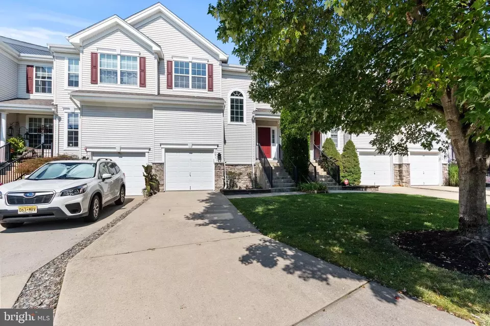 Exterior - 1091 Buckingham Dr, West Deptford, NJ 08086 photo 2 of 9