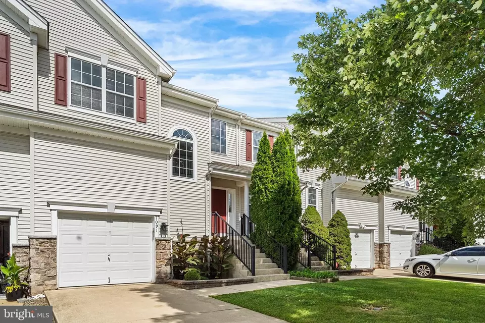 Exterior - 1091 Buckingham Dr, West Deptford, NJ 08086 photo 1 of 9