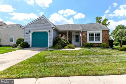 24 Pinecrest, Deptford, NJ 08096